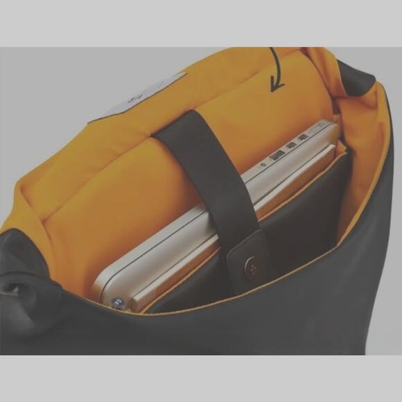 Crumpler Street style Sprout backpack Travel Computer 13" Backpack Bag Gray - Picture 9 of 16